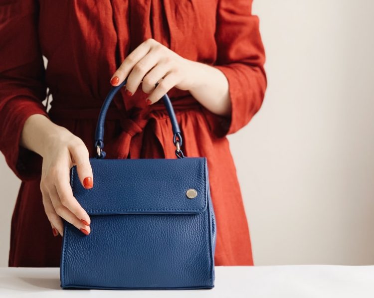 Jika Nak Bawa Handbag Untuk Temuduga, Ini Ciri-ciri Handbag Yang Sesuai